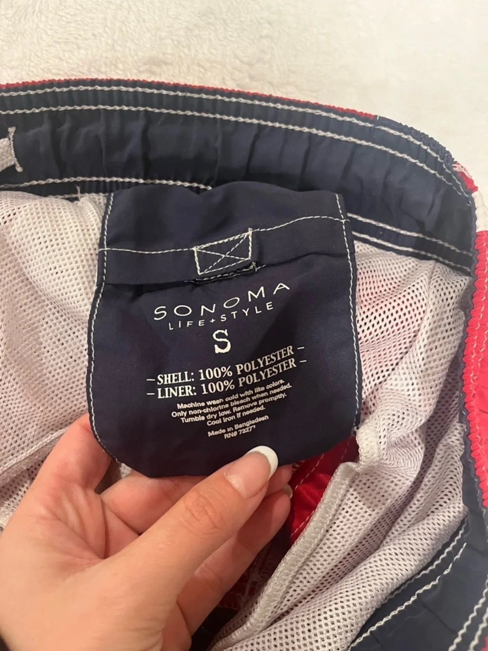Sonoma Life + Style Men’s Red Cargo Swim Trunks - Size Small